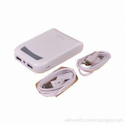 11,200mAh Power Banks with 4 Pieces 18650 Cell Included in This Model, 74 x 22 x 107mm Size